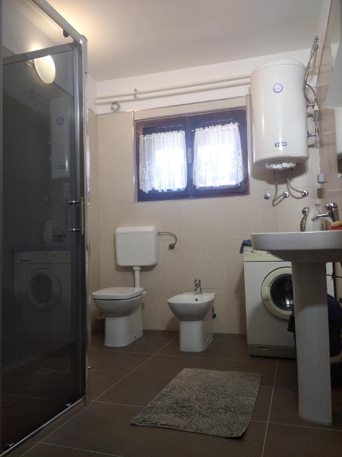 Rooms "Nada Zunic" คนิน ภายนอก รูปภาพ